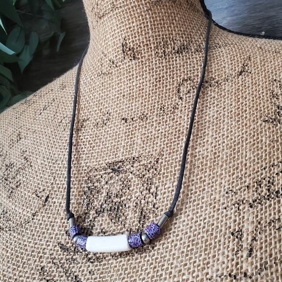 Unique Beaded Earth Floral Adjustable Necklace - Picture 1 of 9
